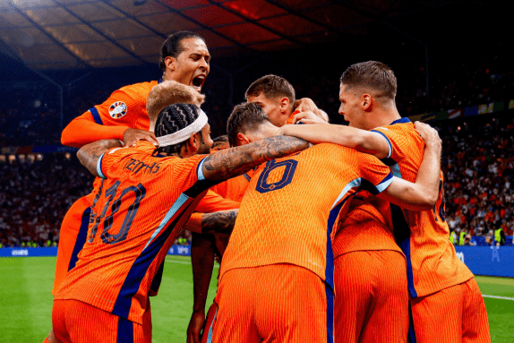 切尔西主场,强势迎战,利兹联能否,万博体育官方网站,体育博彩,万博体育平台,体育投注,体育赛事投注