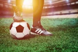 小基恩眉骨,骨折头部受,回归赛场后,万博体育官方网站,体育博彩,万博体育平台,体育投注,体育赛事投注